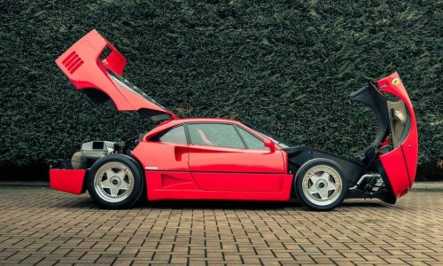 Ferrari F40 foi produzida entre 1987 e 1992 — Foto_ Tom Hartley Jr